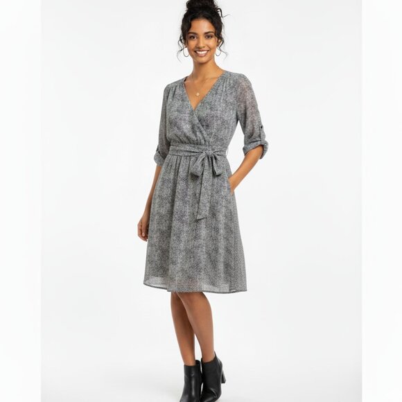 DR2 by Daniel Rainn Black & White Print Faux Wrap Midi Dress Size Medium - Picture 1 of 13